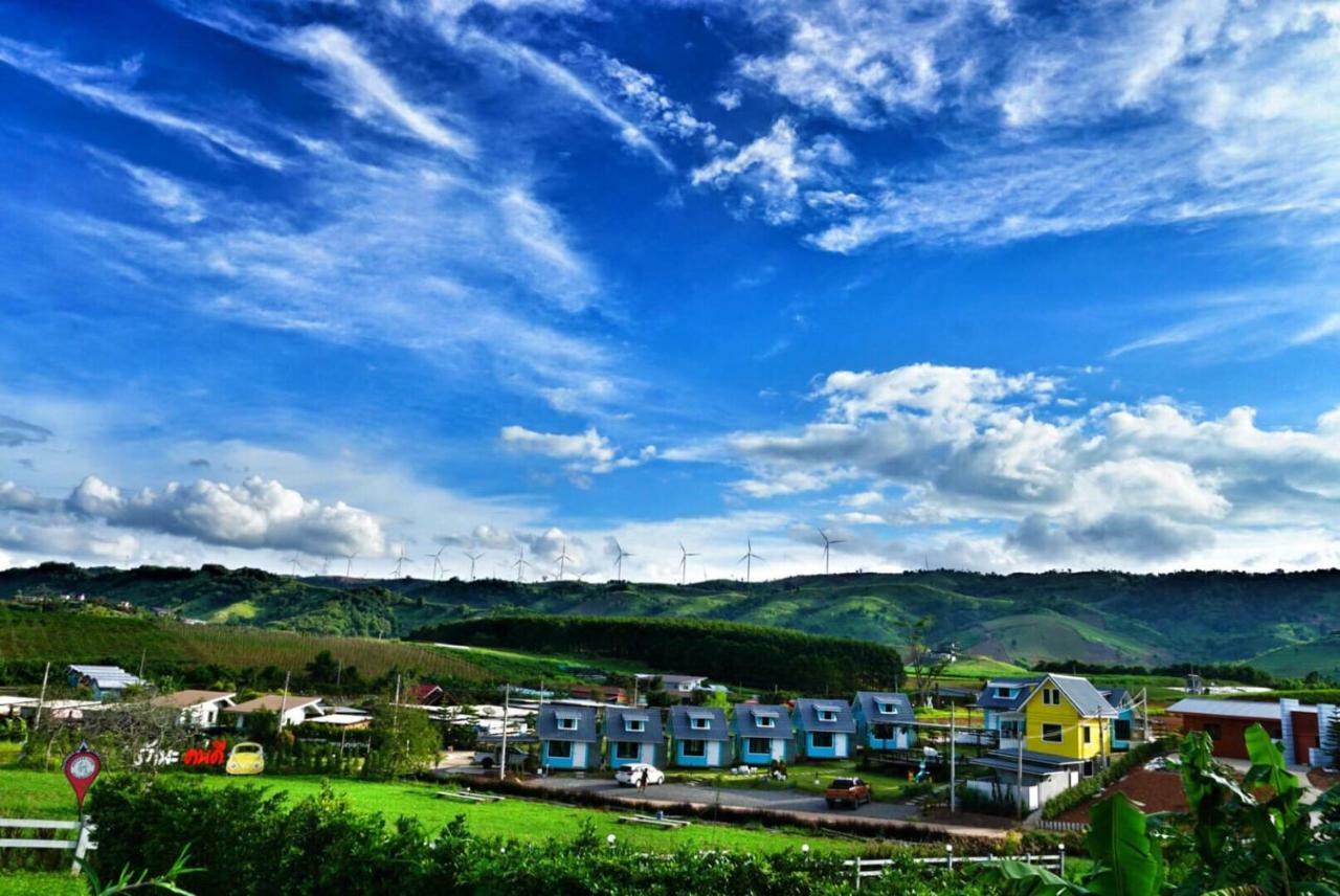 Kondee Cino Cafe & Glamping Hotel เขาค้อ ภายนอก รูปภาพ
