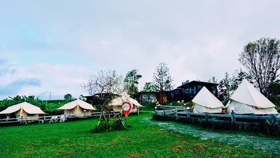 Kondee Cino Cafe & Glamping Hotel เขาค้อ ภายนอก รูปภาพ