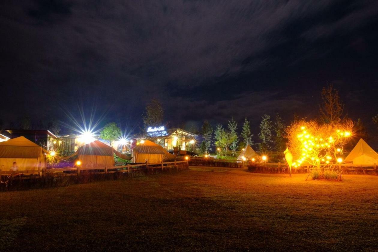Kondee Cino Cafe & Glamping Hotel เขาค้อ ภายนอก รูปภาพ